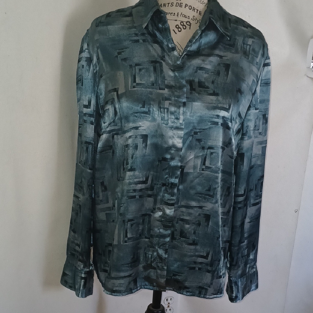 Norton McNaughton Women's Geometric Pattern Button Down Blouse Teal and Black